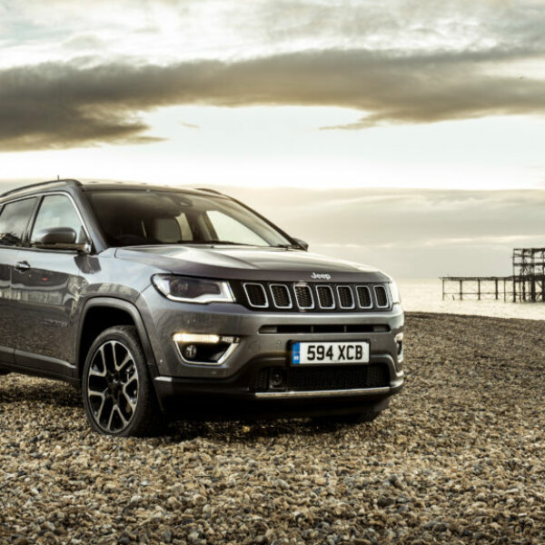 2018_jeep_compass_limited-HD